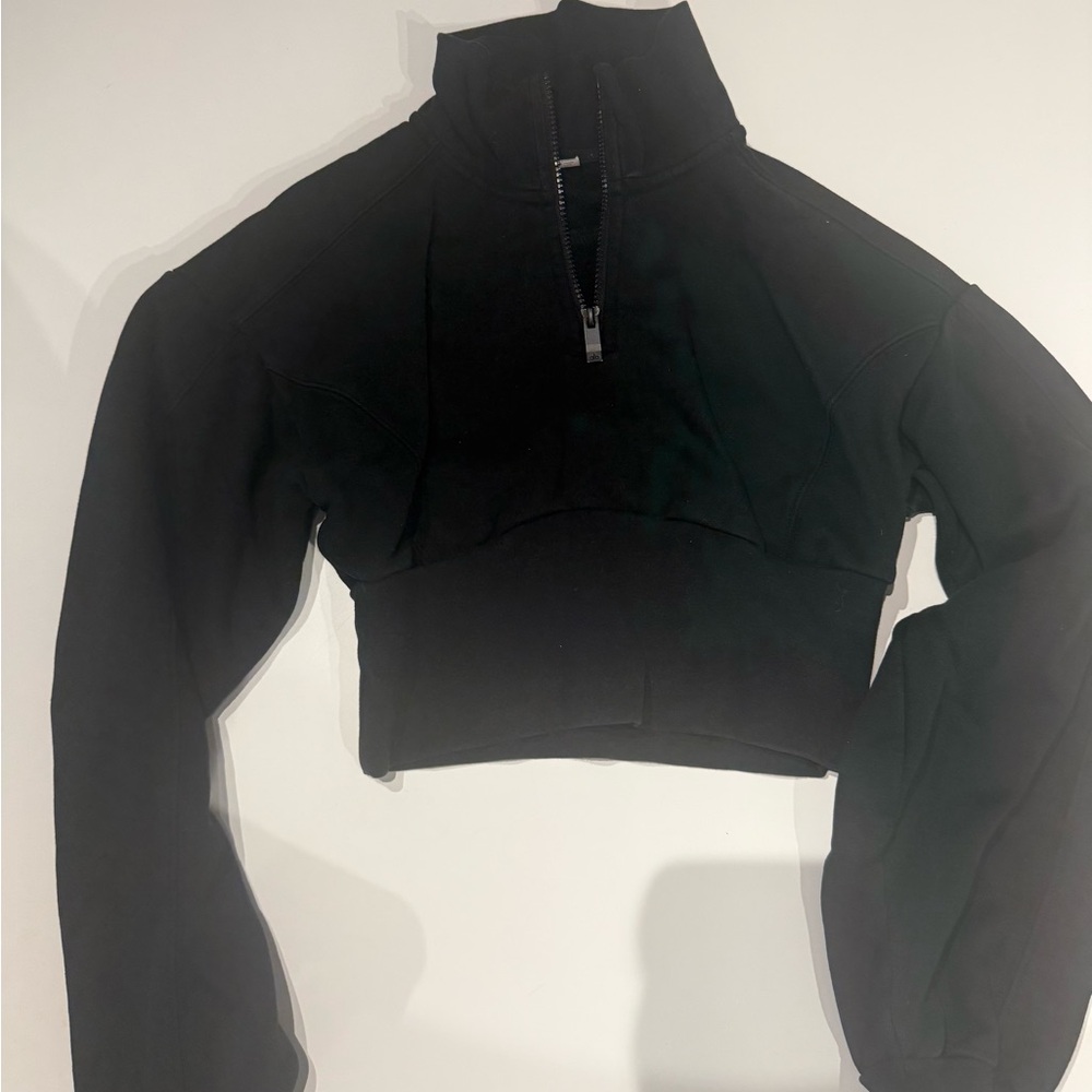 ALO Yoga Black Cropped Quarter-Zip Pullover